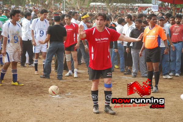 Still 14 - Salman, Sohail & Ranbir rock at Independence football match