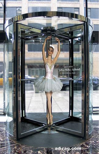 Marketing : marketing et CRM, communiquer auprès des enfants, marketing social Joffrey Ballet School