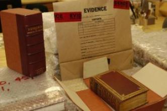 Contrebande : Missing Materials recense les livre rares volés Contrebande : Missing Materials recense les livre rares volés