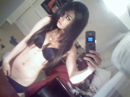 Vanessa Hudgens (encore) nue sur le web ! Vanessa Hudgens (encore) nue sur le web !