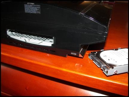 Changer le Disque Dur de sa PS3 - 2 4.JPG