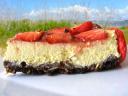 Cheesecake coco-framboises et son coulis de chocolat noir cheesecakecitronfraisespartetpelouse.jpg