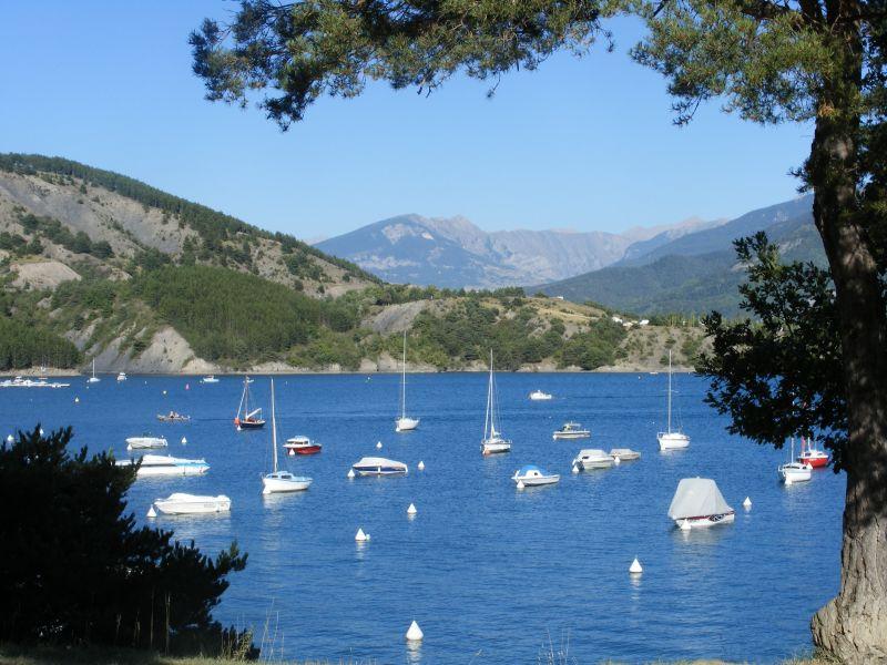 Cheesecake coco-framboises et son coulis de chocolat noir dscf2618.jpg