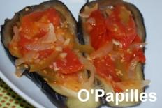 Aubergines farcies à la sauce tomate et poivron aubergines-sauce-tomates03.jpg