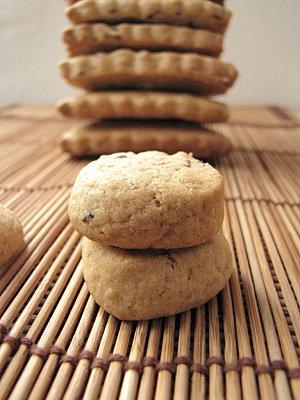 BISCUITS SABLÉS À LA PÂTE DE HARICOTS ROUGES (AZUKI) ET GINGEMBRE