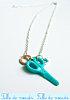 Collier ciseaux qui découpe grave Collier ciseaux qui découpe grave