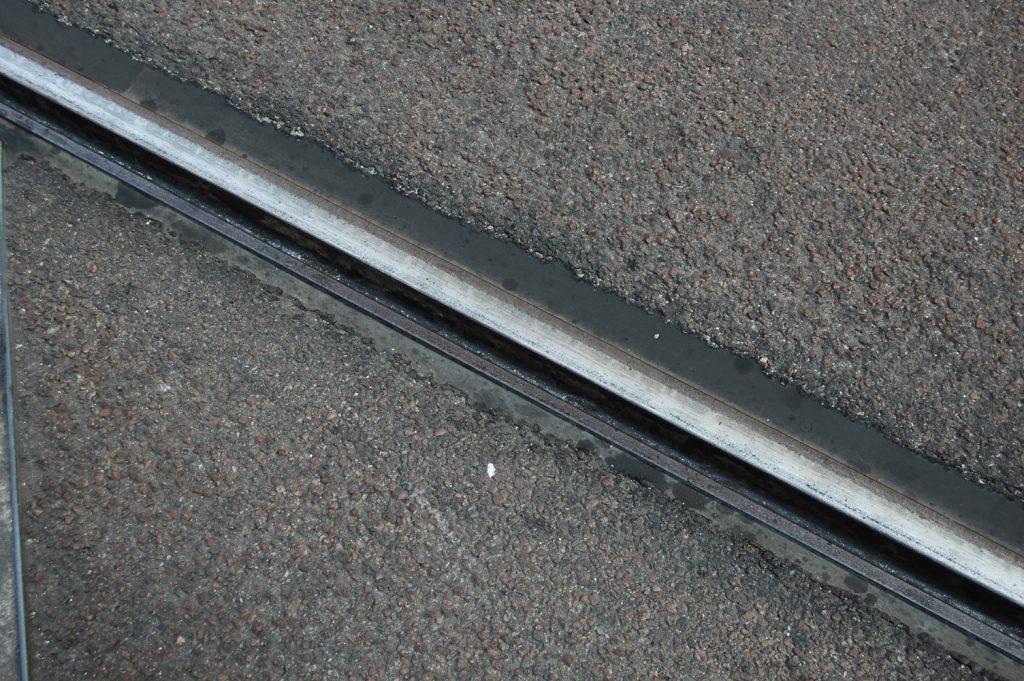 Violence du macadam rail.1252577774.JPG
