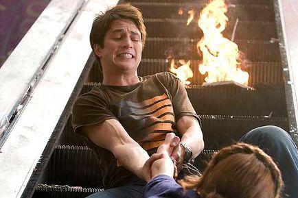 Bobby Campo, David R. Ellis dans Destination finale 4 (Photo) Bobby Campo, David R. Ellis dans Destination finale 4 (Photo)