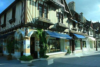 8 in Deauville