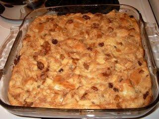 Astuces a la portee de la main http://3.bp.blogspot.com/_d5W_zf91T_E/SdDYb0EpdqI/AAAAAAAAArU/jK-mDnZQR58/s320/Pouding+au+pain+de+Sukie+.JPG