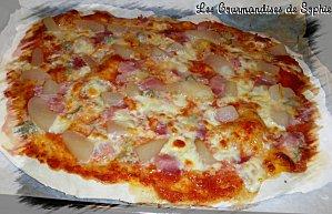 Pizza poires gorgonzola, pâte au levain