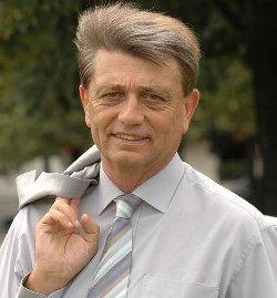 http://www.cfo-news.com/photo/1060282-1342122.jpg
