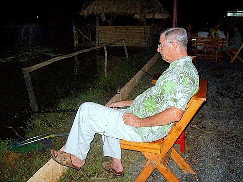 Dimanche 21 septembre: Soirée au “Sabai Sabai Fishing Park” Dimanche 21 septembre: Soirée au “Sabai Sabai Fishing Park”