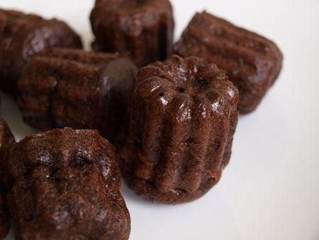 Cannelés au chocolat amer 186