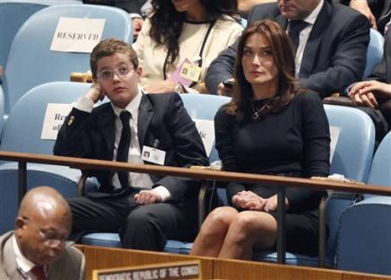 Avec Sarkozy, Besson, ou Copé, c'est la nausée médiatique assurée Avec Sarkozy, Besson, ou Copé, c'est la nausée médiatique assurée
