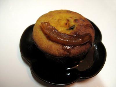 Moelleux au potimarron, aux épices et son coulis d'orange Moelleux au potimarron, aux épices et son coulis d'orange