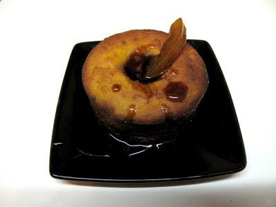 Moelleux au potimarron, aux épices et son coulis d'orange Moelleux au potimarron, aux épices et son coulis d'orange