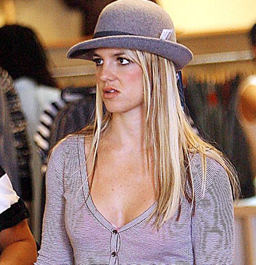 Chapeau mademoiselle Britney Spears
