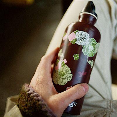 Sigg - La gourde suisse design et graphique SIGG-16.jpg