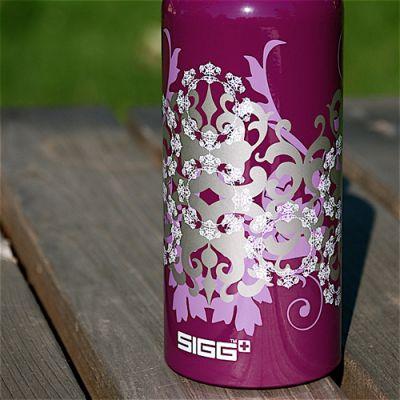 Sigg - La gourde suisse design et graphique SIGG-6.jpg