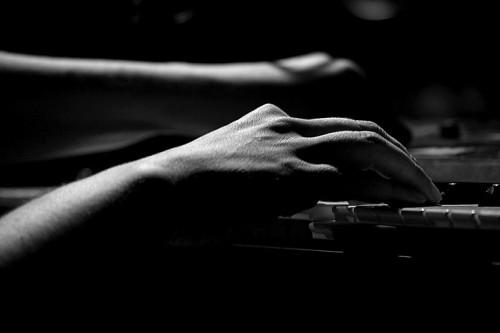 mainpiano1195p.jpg