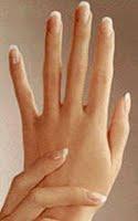Manucure à faire soi-même - soin des Ongles comment faire une manucure à la maison