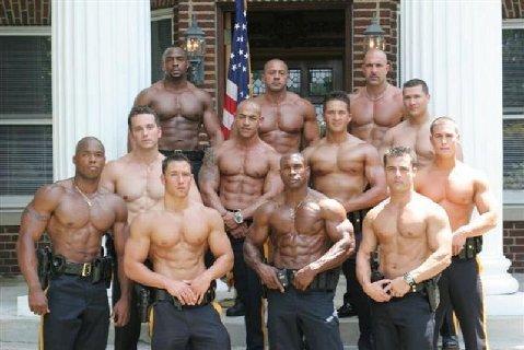 Policiers sexy ... Policiers sexy ...