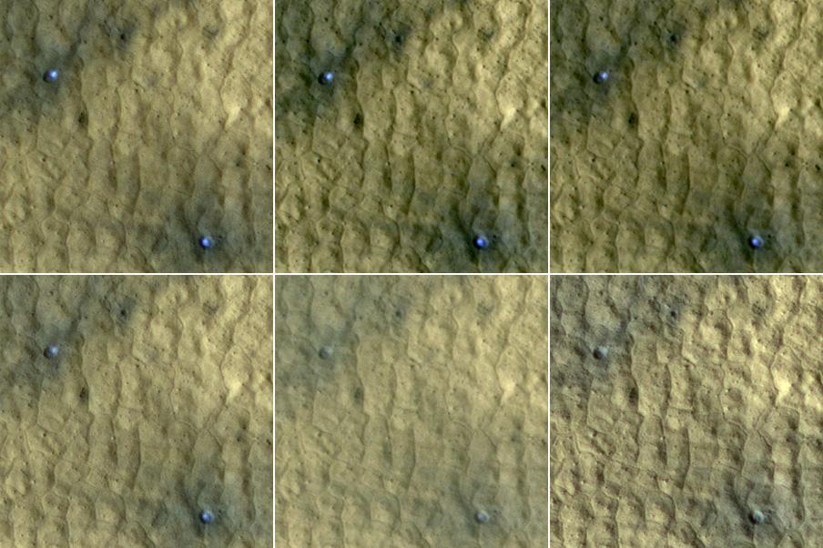 Ice in Pair of Fresh Craters on Mars Fades with Time Deux cratères récents dans lesquels on voit la glace d'eau se retirée peu à peu