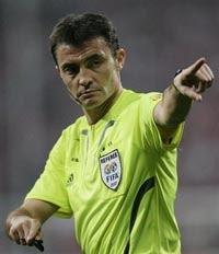 Et maintenant... Les Arbitres ! (chouette!) Et maintenant... Les Arbitres ! (chouette!)