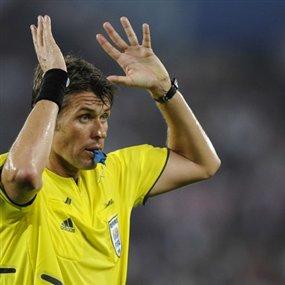 Et maintenant... Les Arbitres ! (chouette!) Et maintenant... Les Arbitres ! (chouette!)