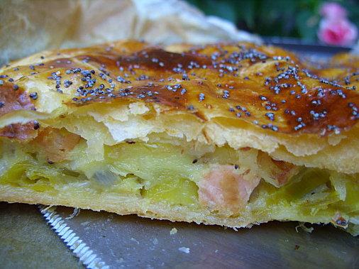 Tourte feuilletée au saumon et à la cancoillotte