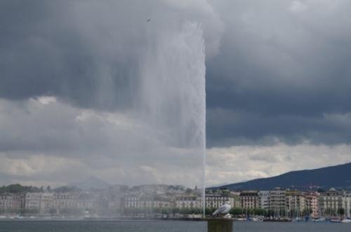 Le Jet d'eau en 30 jours (mois de septembre) 9535_1166595617997_1621127854_463143_4458945_n.jpg
