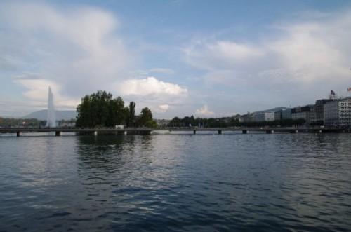 Le Jet d'eau en 30 jours (mois de septembre) 9535_1183727806291_1621127854_510546_4112095_n.jpg
