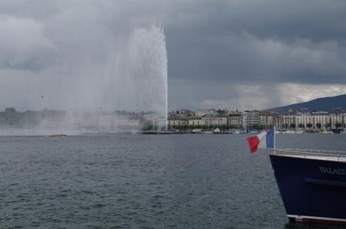 Le Jet d'eau en 30 jours (mois de septembre) 9535_1166595417992_1621127854_463138_6379894_n.jpg