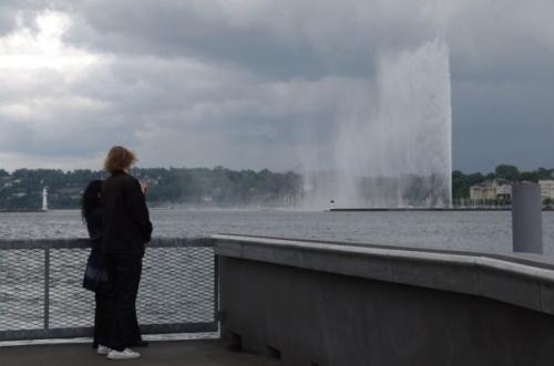 Le Jet d'eau en 30 jours (mois de septembre) 9535_1166594857978_1621127854_463125_589540_n.jpg