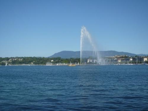 Le Jet d'eau en 30 jours (mois de septembre) 9535_1168816313513_1621127854_470540_3186022_n.jpg