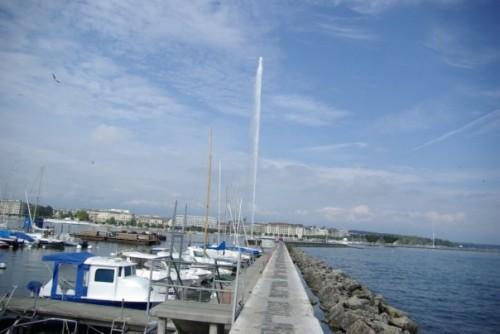 Le Jet d'eau en 30 jours (mois de septembre) 9535_1175325076228_1621127854_488137_5875126_n.jpg