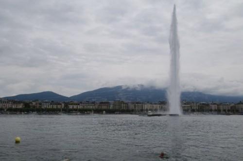 Le Jet d'eau en 30 jours (mois de septembre) 9535_1179048409309_1621127854_497791_3339083_n.jpg