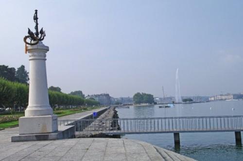 Le Jet d'eau en 30 jours (mois de septembre) 9535_1181475469984_1621127854_503930_980187_n.jpg