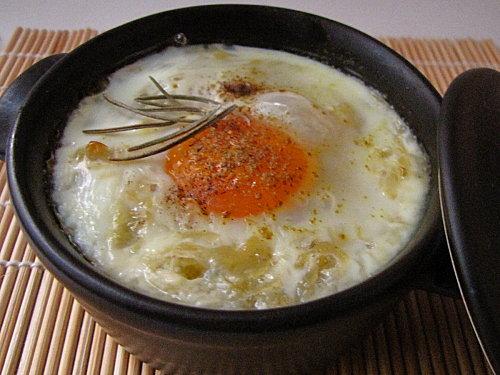 OEUFS COCOTTE SUR LIT DE COURGE SPAGHETTIS AU CUMIN OEUFS COCOTTE SUR LIT DE COURGE SPAGHETTIS AU CUMIN