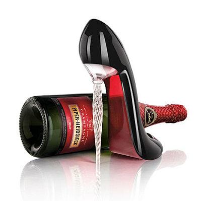Christian Louboutin, les bulles et l'aiguille