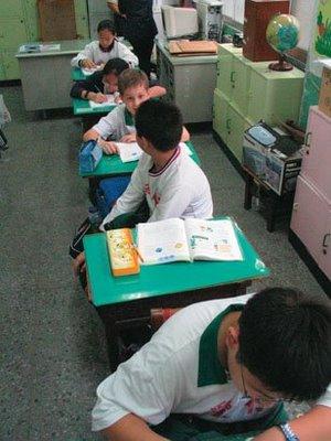 Le quotidien d’un petit français de Taiwan scolarisé dans une école taiwanaise !!