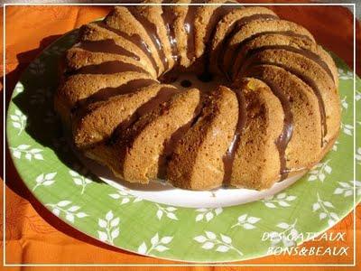 CAKE AU YAOURT ET A L'ANANAS CONFIT CAKE AU YAOURT ET A L'ANANAS CONFIT