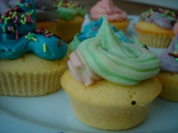Les cupcakes colorés de Maïlys, attention les couleurs ! cupcake-3