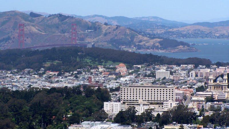clic pour agrandir Twin Peaks, magnifique panorama sur San Francisco et sa baie