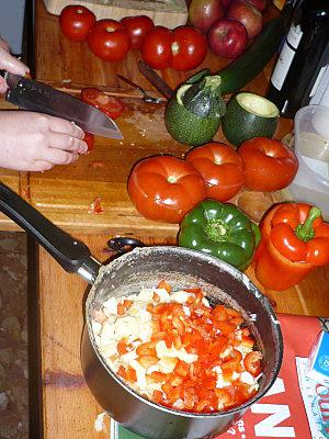 Tomates farcies, et courgettes farcies, et poivrons farcis