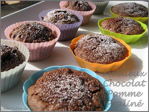 Petits moelleux chocolat pommes praliné en grains Petits moelleux chocolat pommes praliné en grains