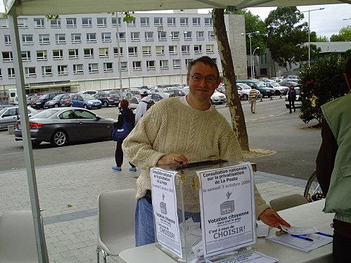 Votation citoyenne de la Poste: j'ai tenu mon bureau!
