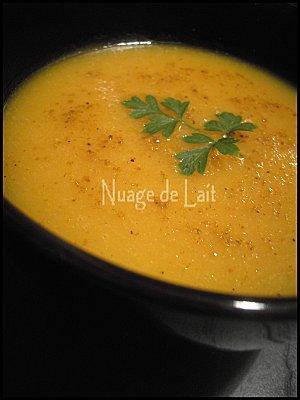 Velouté de Potiron, Carottes et Curry (sans matière grasse) Velouté de Potiron, Carottes et Curry (sans matière grasse)