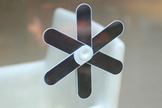 fleur_solaire_1 fleur solaire 1 Une fleur solaire pour vos appareils mobiles
